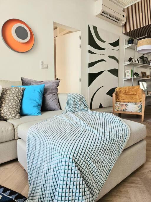 Seaside 3 Suites Penthouse With Pool Gym & Bbq Terrace 马勒勒角 外观 照片