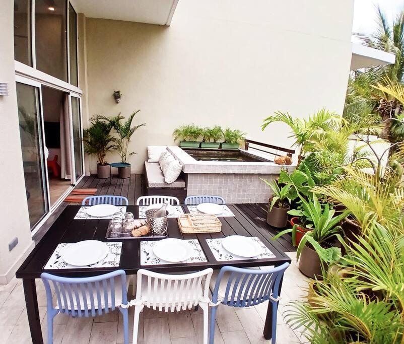 Seaside 3 Suites Penthouse With Pool Gym & Bbq Terrace 马勒勒角 外观 照片