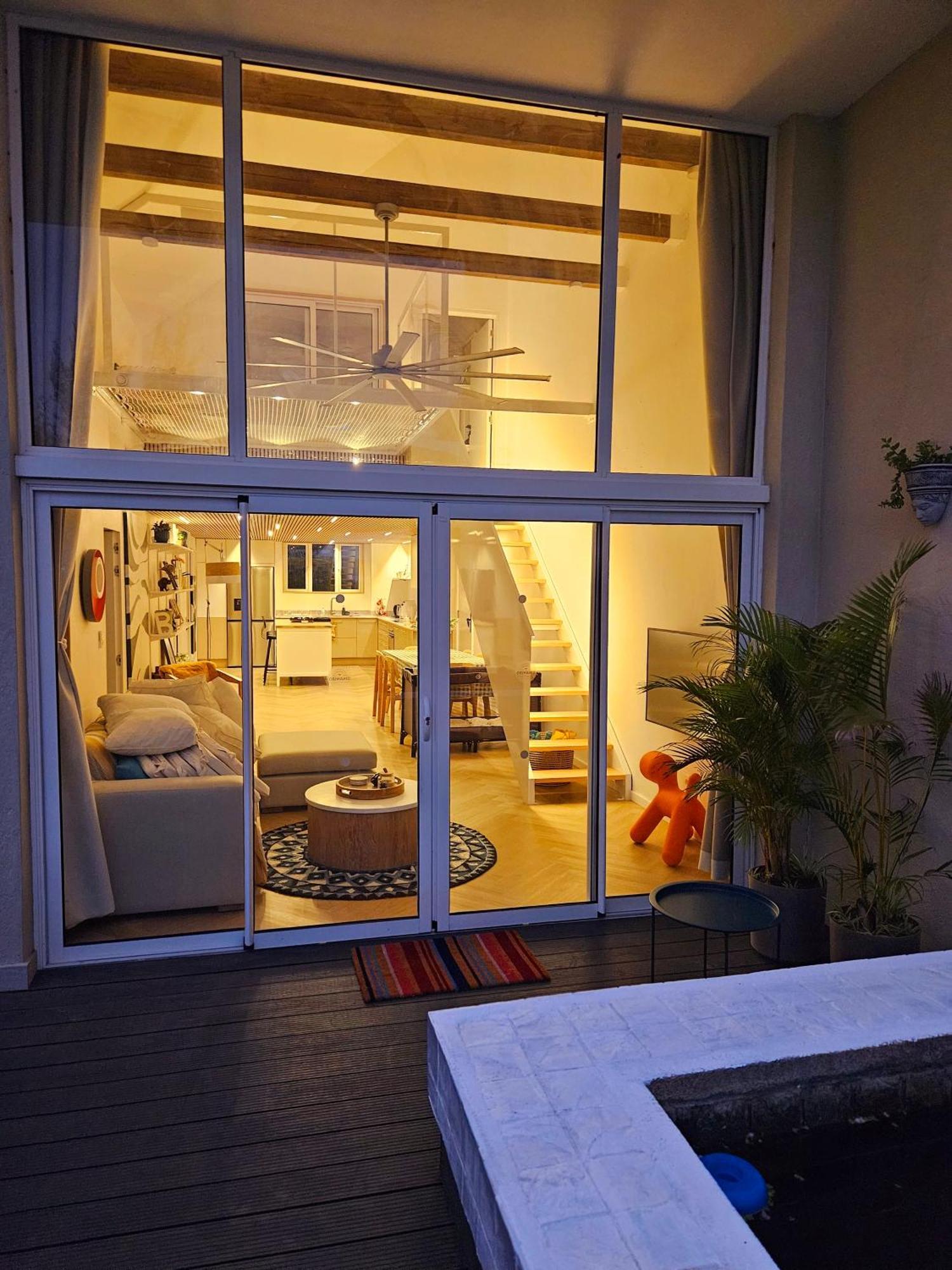 Seaside 3 Suites Penthouse With Pool Gym & Bbq Terrace 马勒勒角 外观 照片